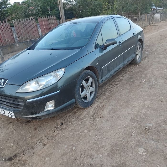 Vând sau schimb peugeot