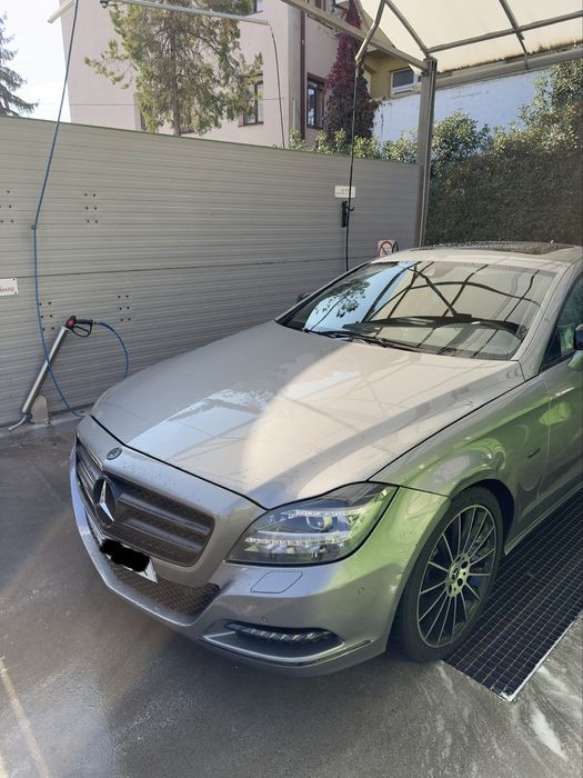 Capotă Mercedes Benz CLS W218 2011 - 2017 Palladium Silver impecabila
