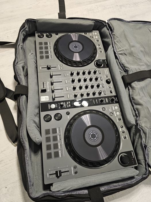 Pioneer DDJ-FLX6-GT + Case