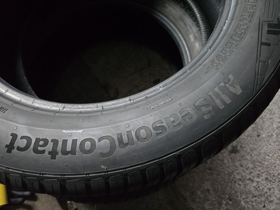Continental 235/55 R18 104V MS all season