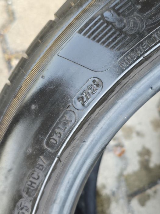 245 45 18 Michelin