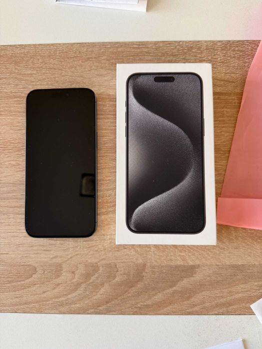 iPhone 15 Pro Max 256GB Black Titanium Гаранционен 90 % Battery Health