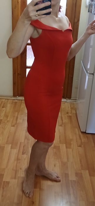 Rochie eleganta rosie