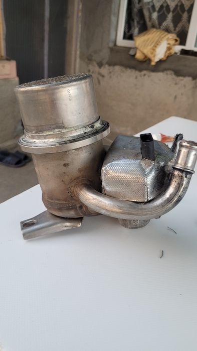 Racitor gaze cu egr passat b8