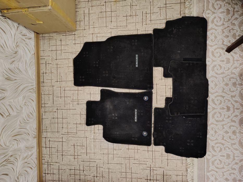 Коврики на Камри 70 в отличном состоянии