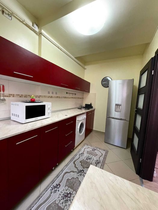 Inchiriez Garsoniera utiliata si mobilata - parcare subterana