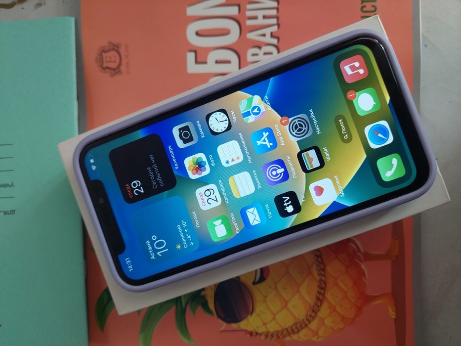 Айфон Х 64 гб док есть