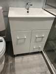 Vand mobilier pentru baie in stare buna