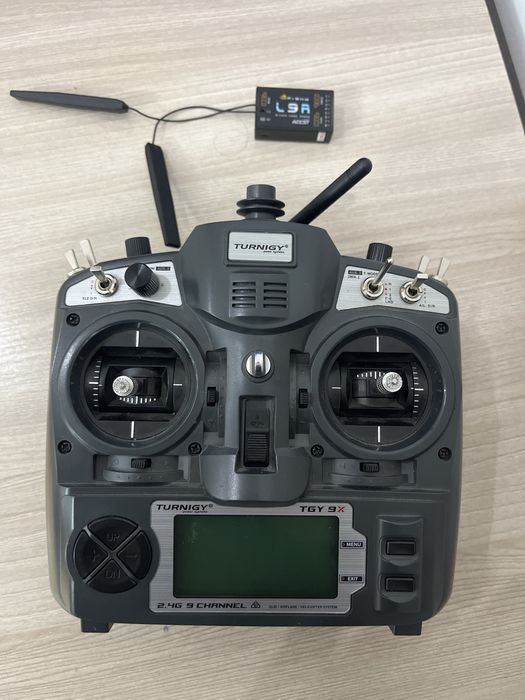 Пульт Turnigy 9x