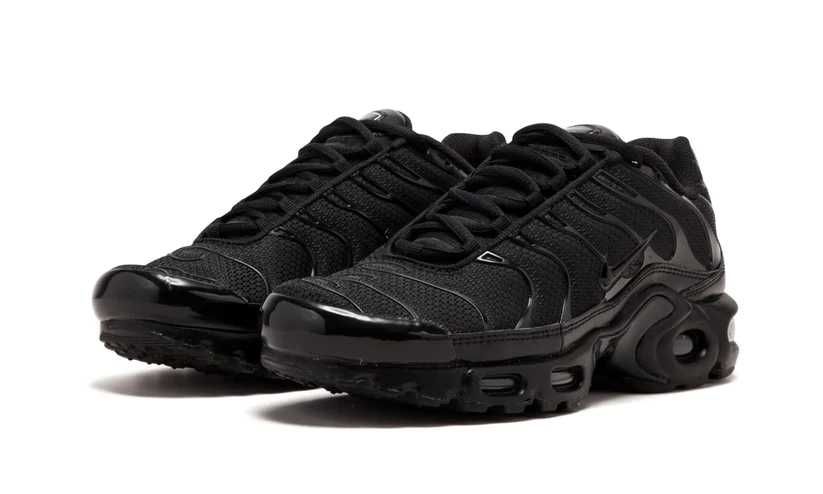 НОВО! Спортни Обувки / Nike Air Max Plus Triple Black /