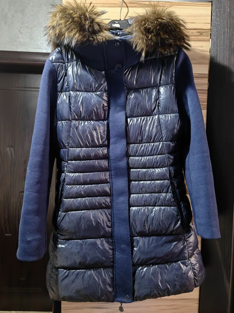 Оригинална парка на Moncler