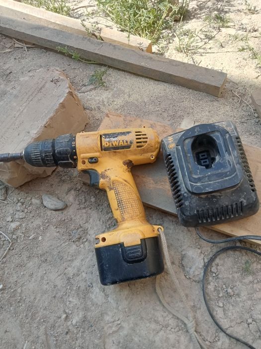 Шуруповёрт Девольт оригинал