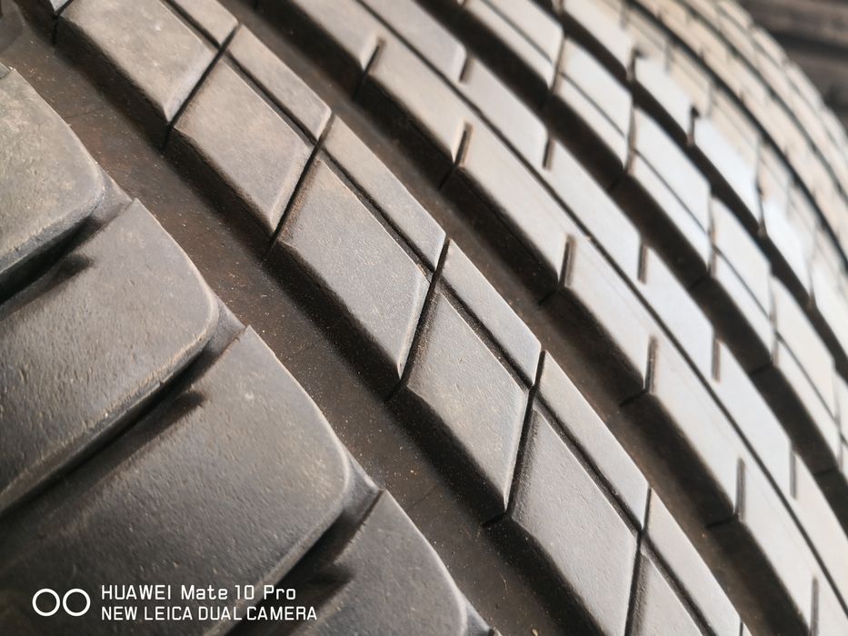 215 65 17 Michelin 17 цола гуми като нови