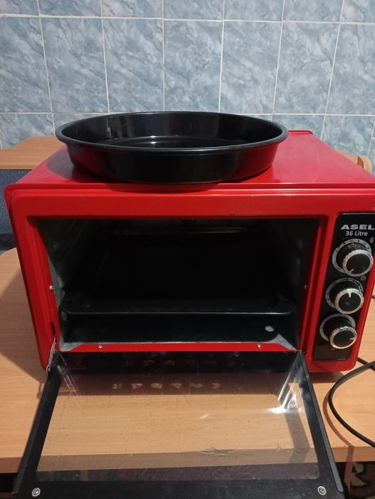 Продам духовку в хорошем состоянии