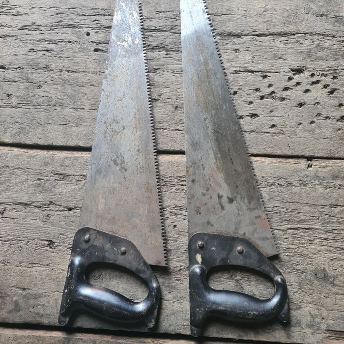 Ножовка по дереву