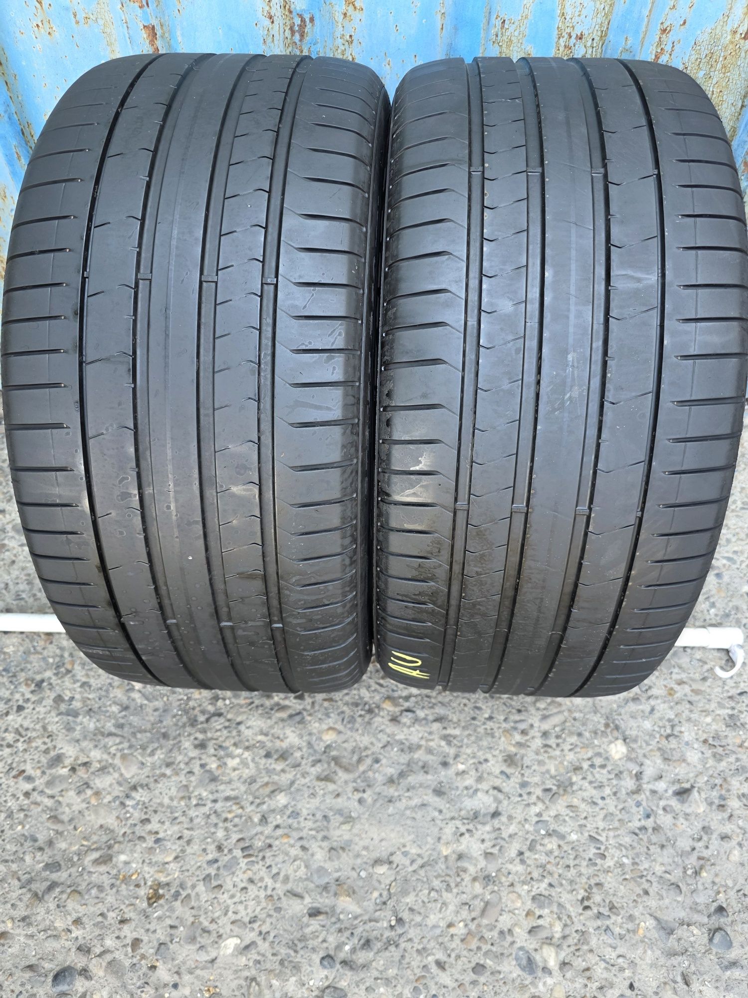 Anvelope Vară 275.35.20 Pirelli Runflet An 2021
