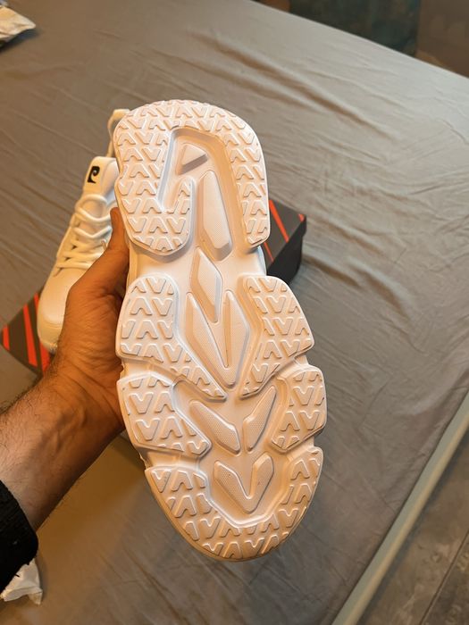 Adidasi Pierre Cardin originali marime 42, 27 cm