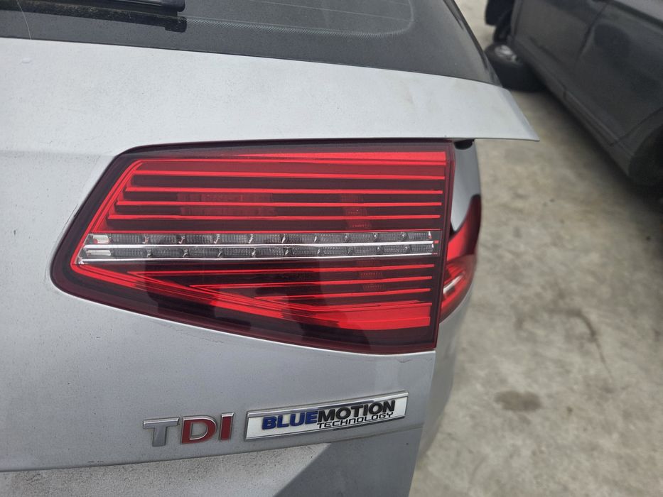Tripla,stop  led dreapta haion Volkswagen Passat B8 2019