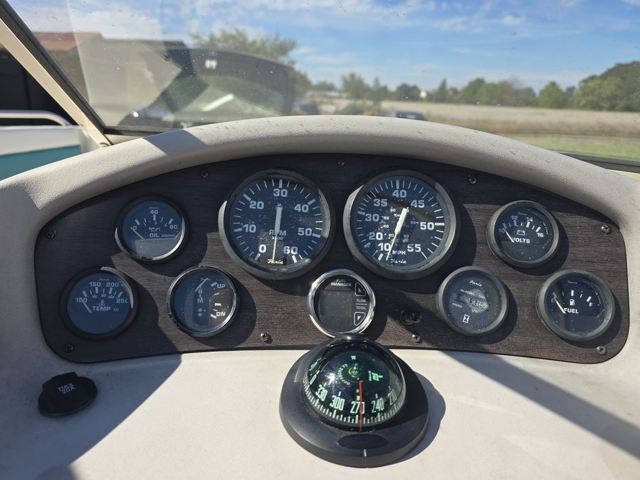 Vand sau schimb cu auto, barca sport, motor Yamaha 223 CP, Renken 200