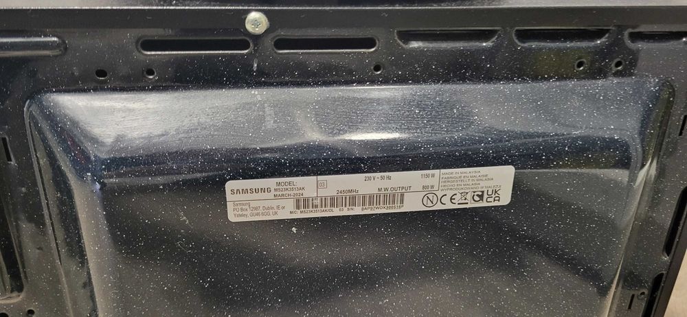 Cuptor cu microunde Samsung ms23k3513ak