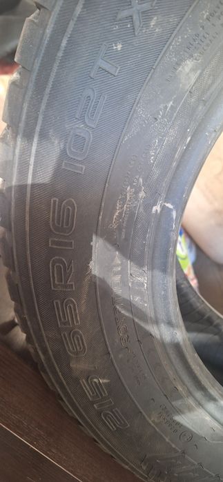 215×65×16  Б/У. Nokian Hakkapeliitta 8.