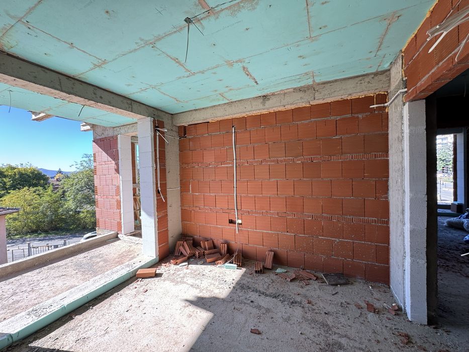 Продава ново строителство в гр. Казанлък