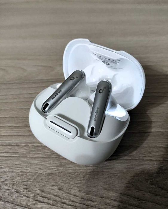 Наушники Soundcore Liberty 4 NC (белый)