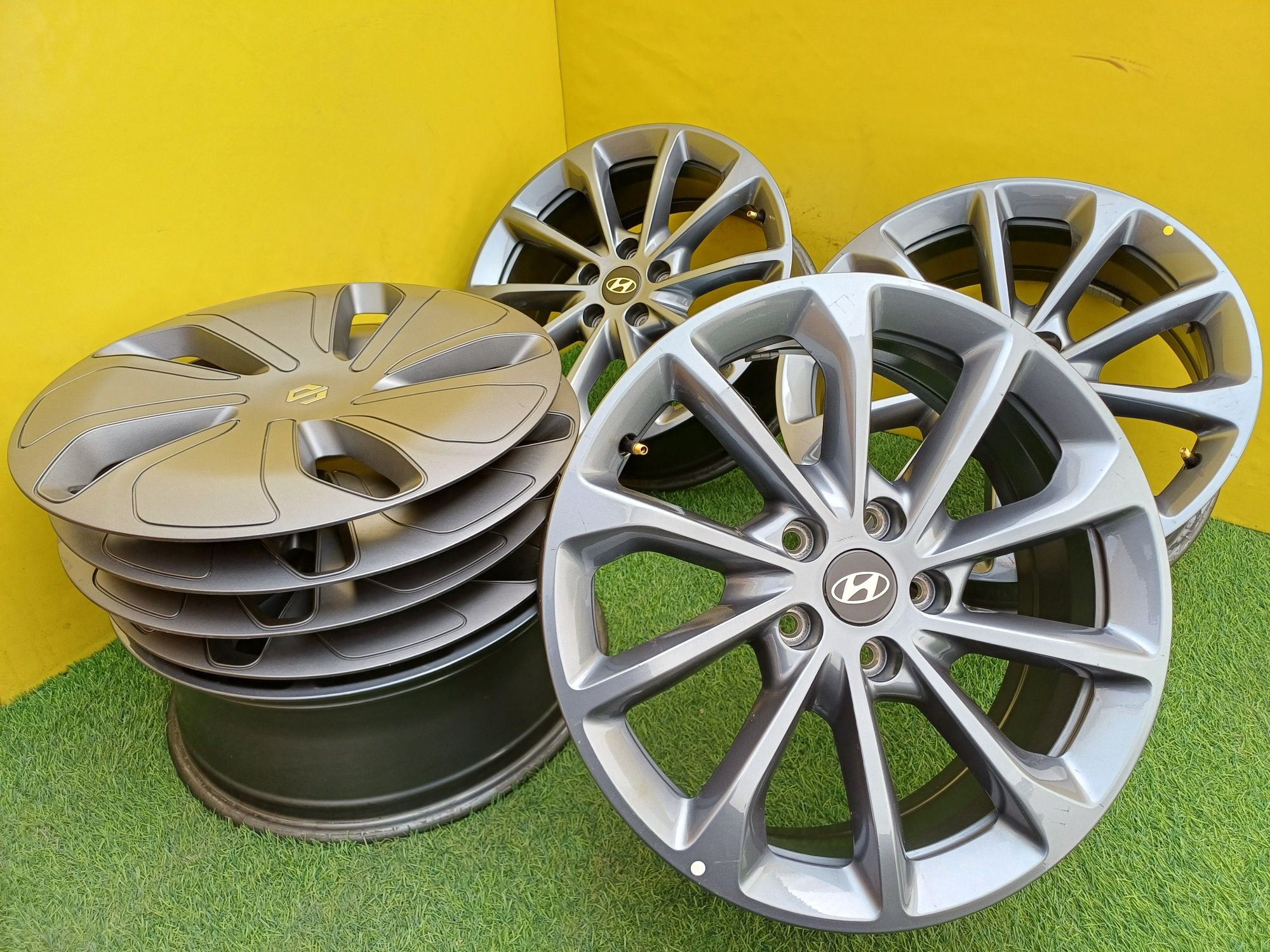 Диски R18 5x114,3 на Hyundai и другие.