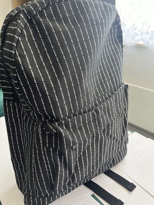 Раница черна НОВА