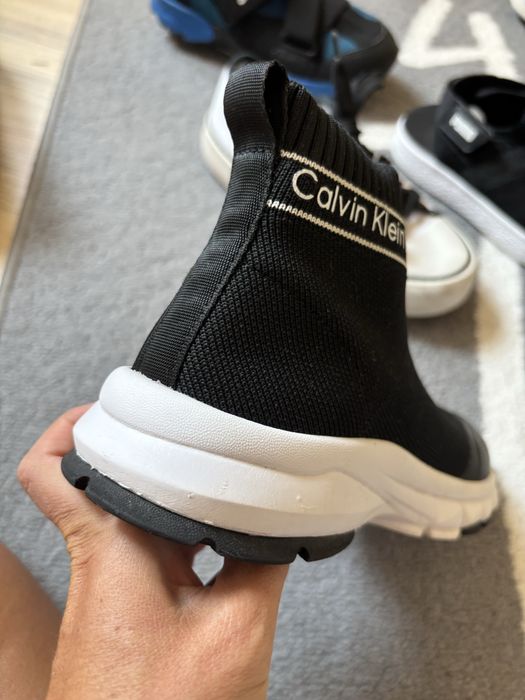 Pepe Jeans - апрески! Calvin Klein - чорап!