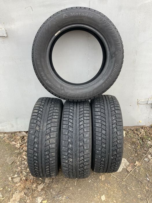 Шины зимние 215/60/16 шипованные Matador sibir ice 2