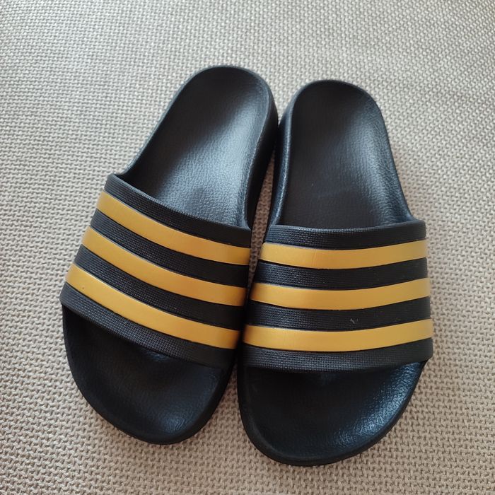 Чехли Adidas 35 номер