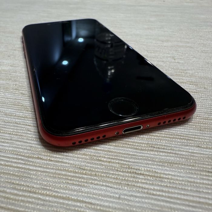 iPhone SE2 Product Red 64GB