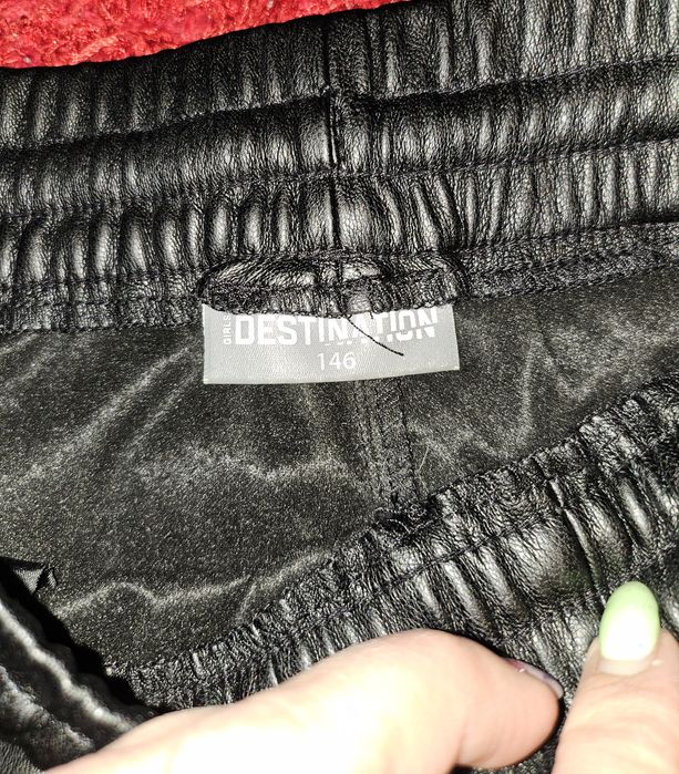 Pantaloni dama piele