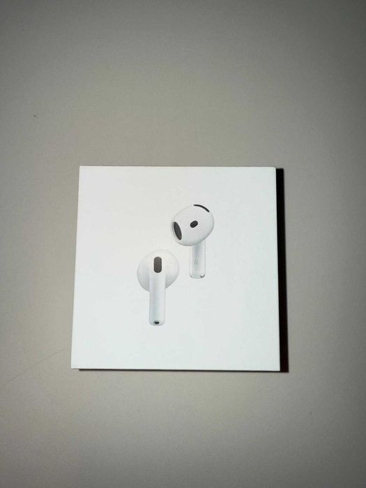AirPods 4 с Active Noise Cancellation
