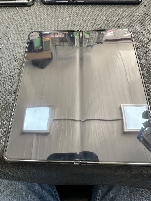 Display original Samsung S22 S21 S20fe A53 S24 S23 ultra  Fold 4 5 6