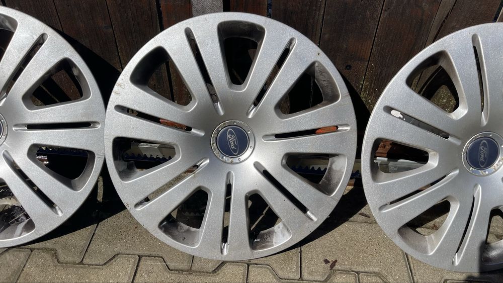 Set jante tabla 16’ 5x108 originale ford cu capace ford