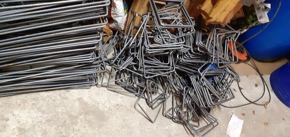 Etrieri din fier beton