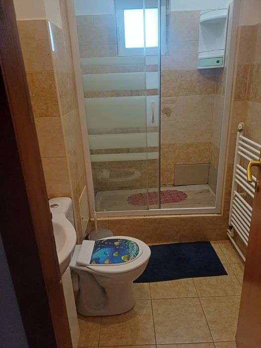 Apartament mobilat