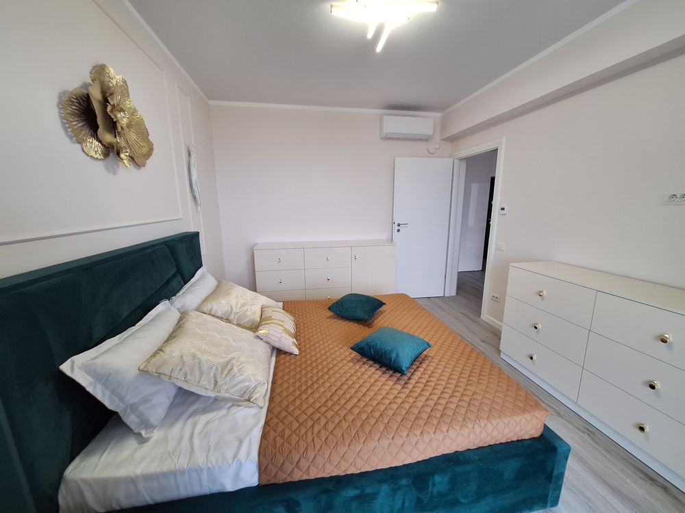 Se inchiziaza, Apartament 3 camere, NOU, 50m de metrou Berceni.