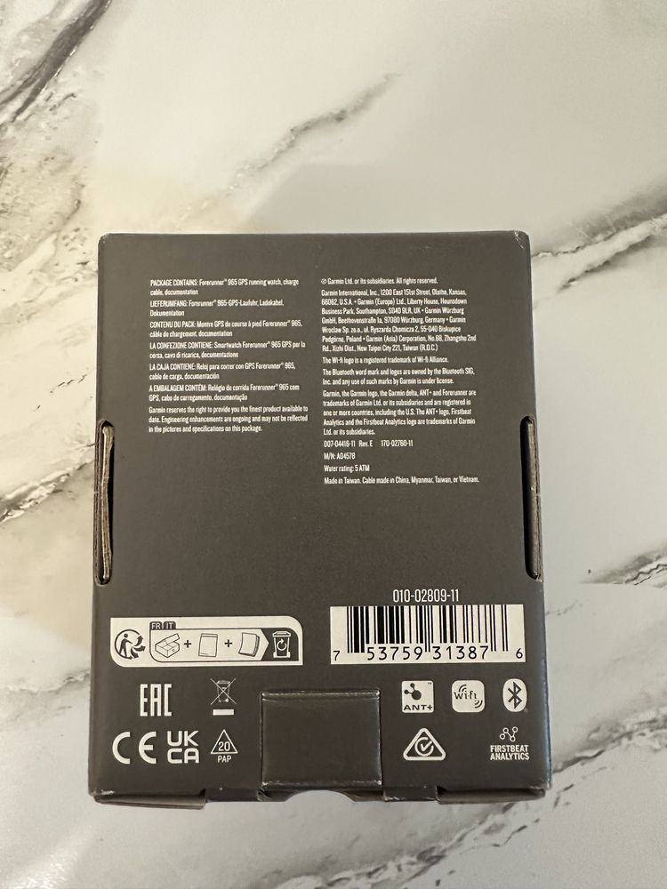 Смарт часы Garmin Forerunner 965