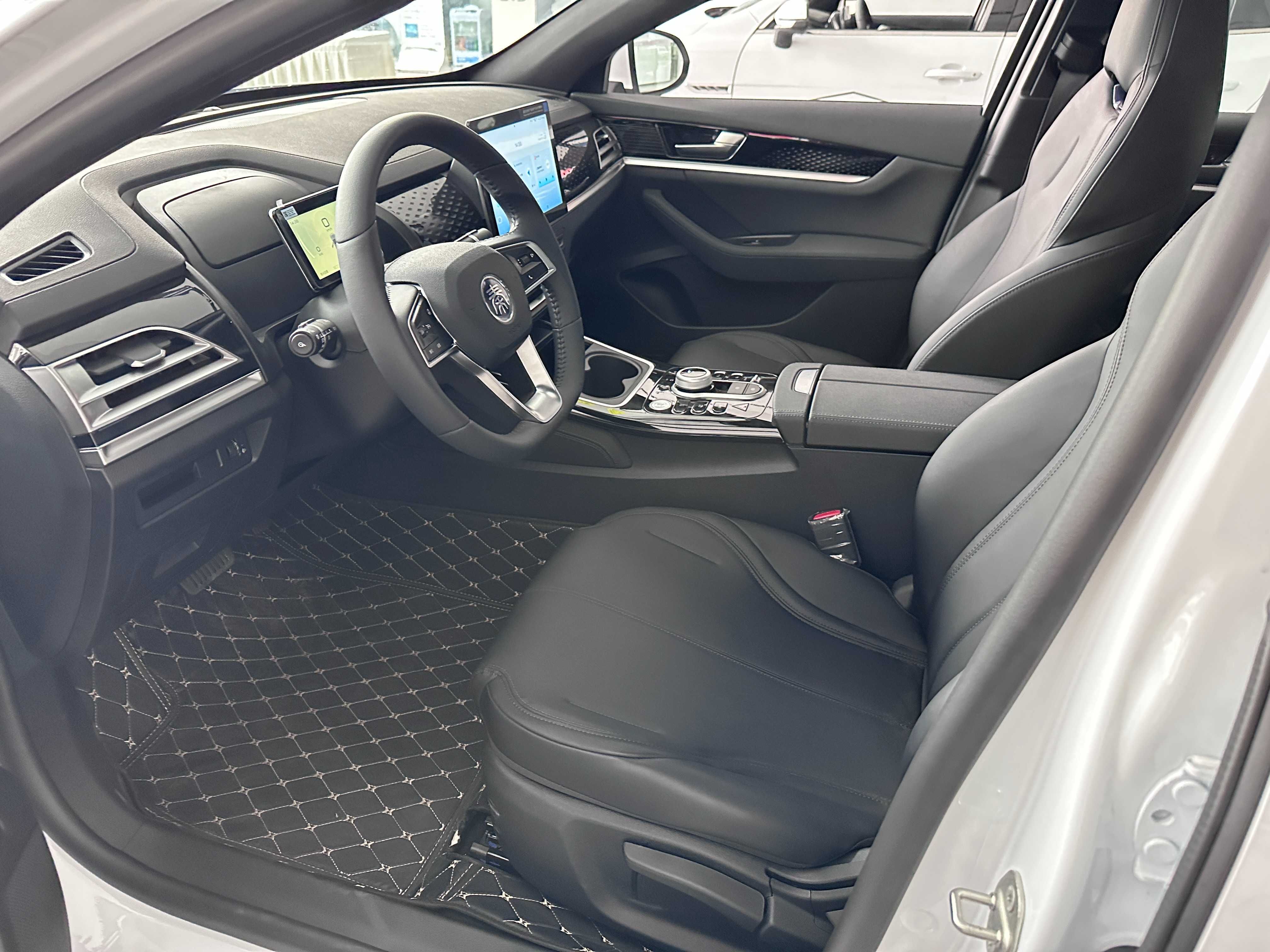 BYD Qin plus 510km 20500$