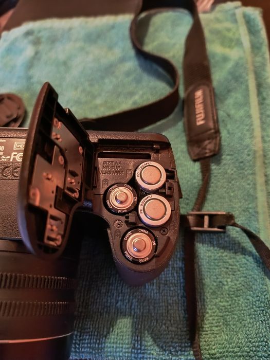 Fijifilm Finepix S4500 -Дигитална фото камера
