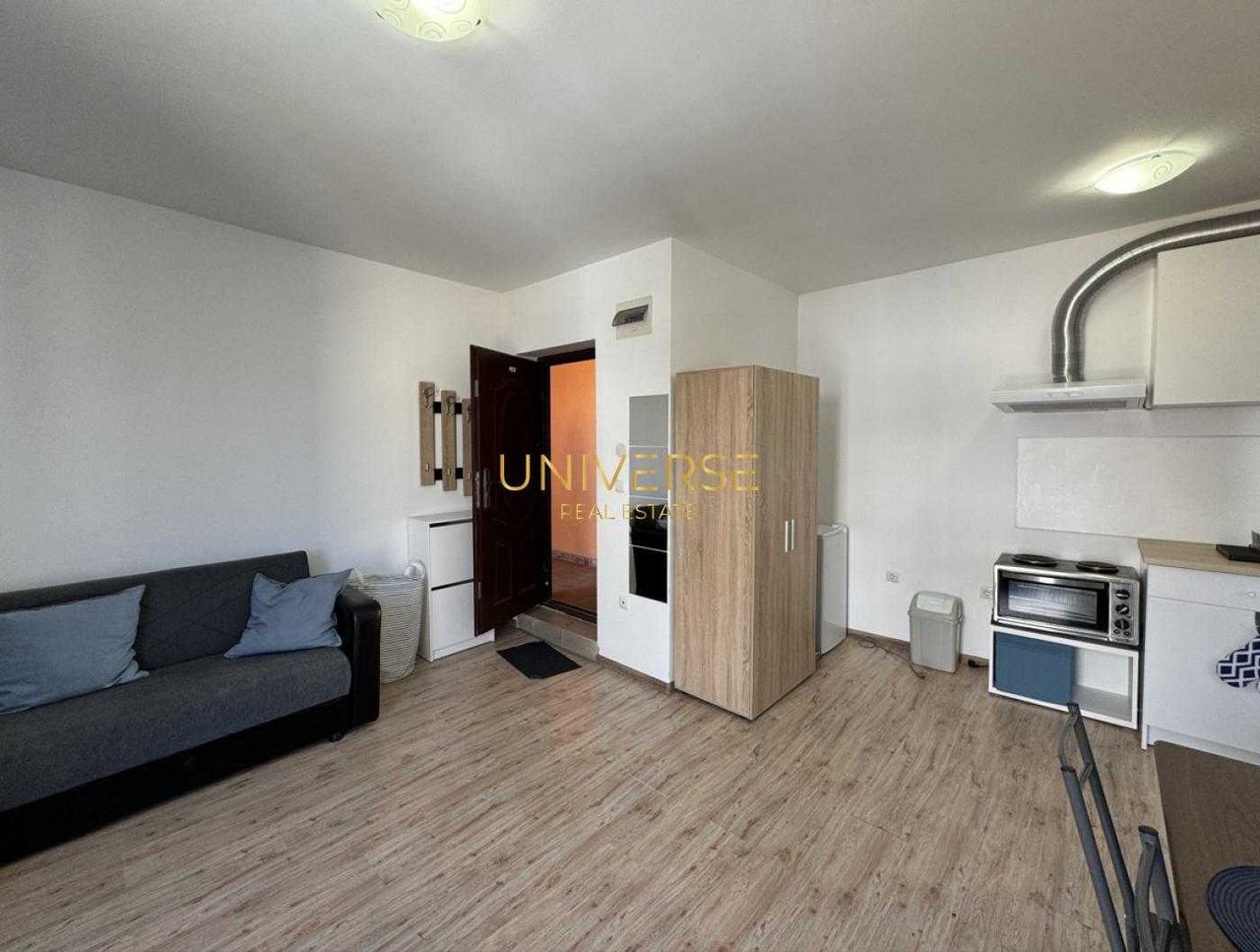 Продава се Двустаен апартамент в к.к. Слънчев бряг - 60 кв.м за 1034 €/кв.м - Снимка #1