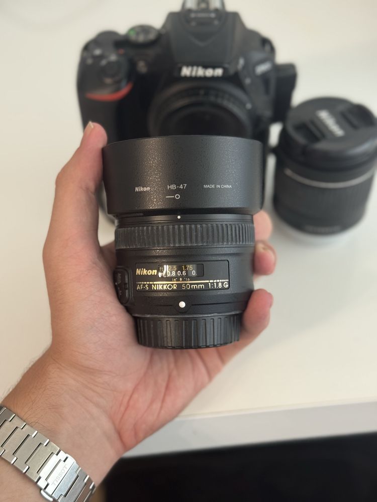 Nikon D5600 + 50mm 1.8