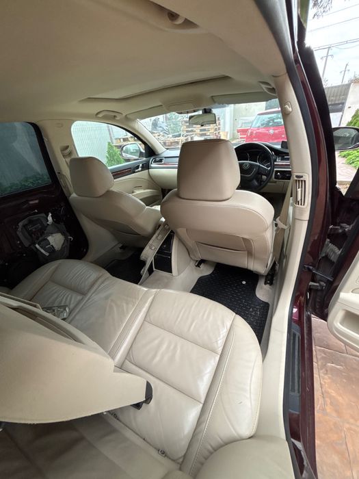 Dezmembrez Skoda Superb 2.0TDI