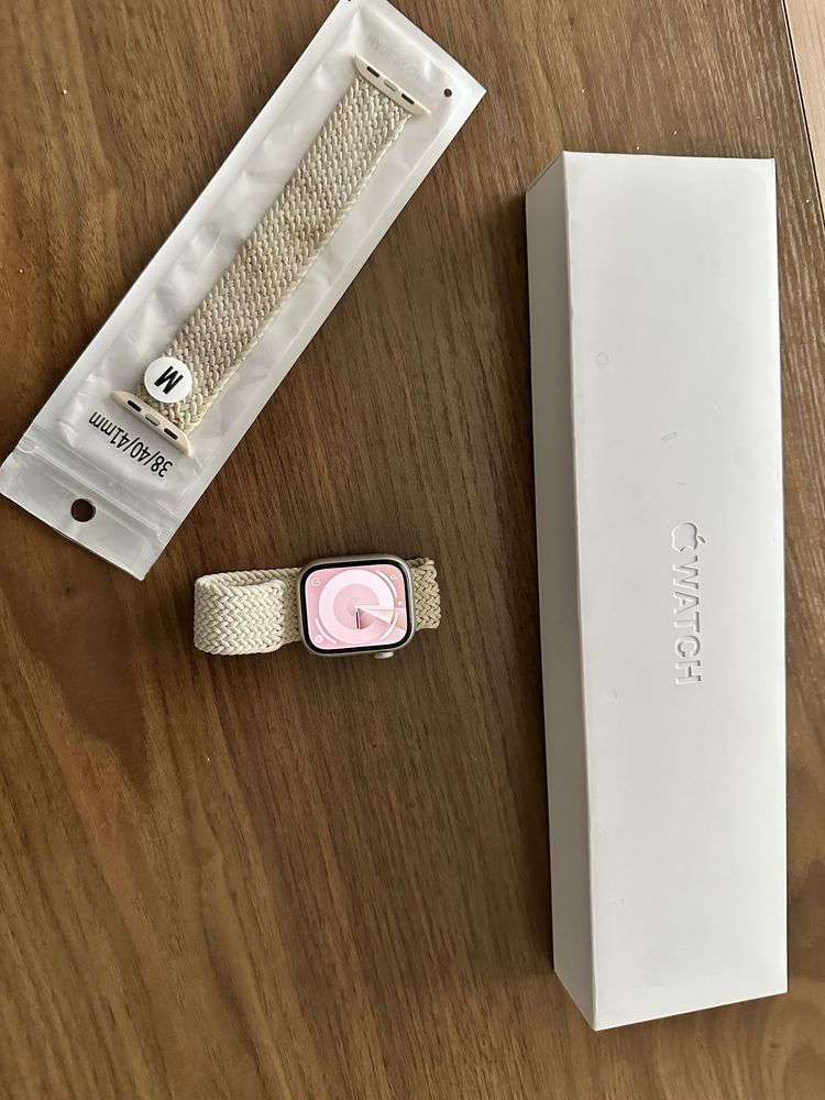 Apple Watch 7 41 mm. Starlight