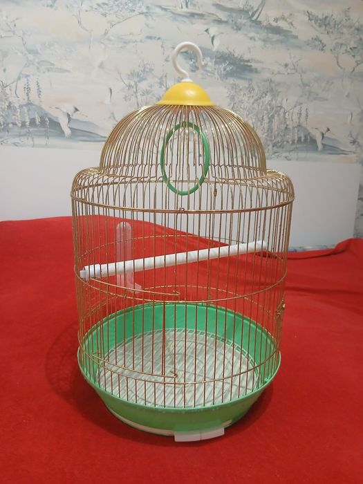 Продам клетку для попугая