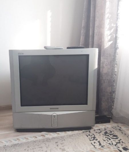 Телевизор Акира в хорошем состоя