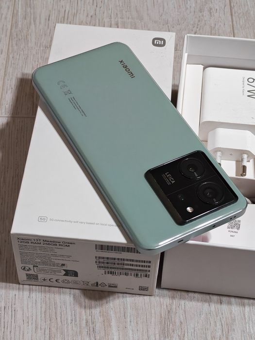 Xiaomi 13T 256 gb Ram 12 5G полный комплект